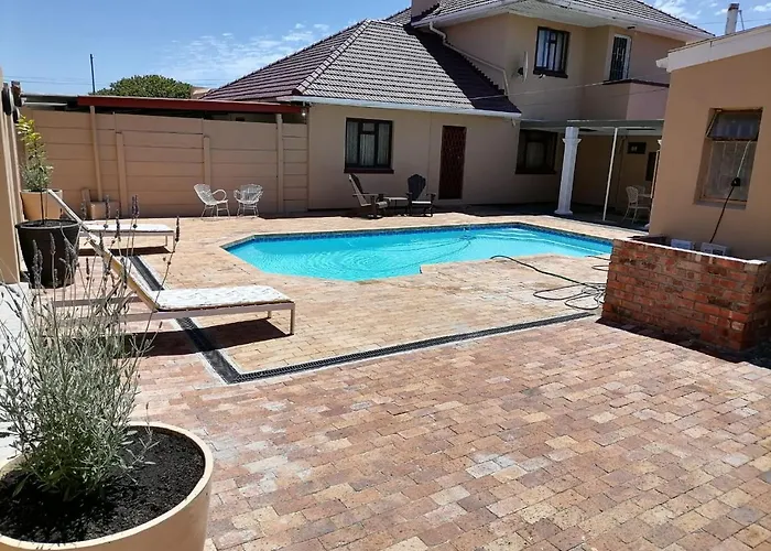 Oria Guest House